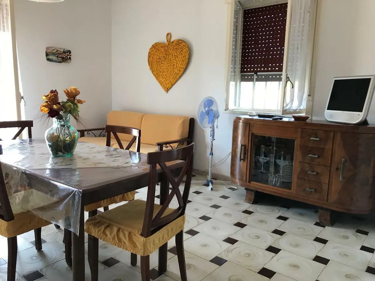 Holiday home Villa Tetide - Fontane Bianche